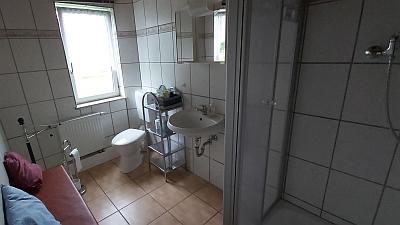 Doppelzimmer 'Schaf Mirko' - das Bad Foto: Doppelzimmer 'Schaf Mirko' - das Bad